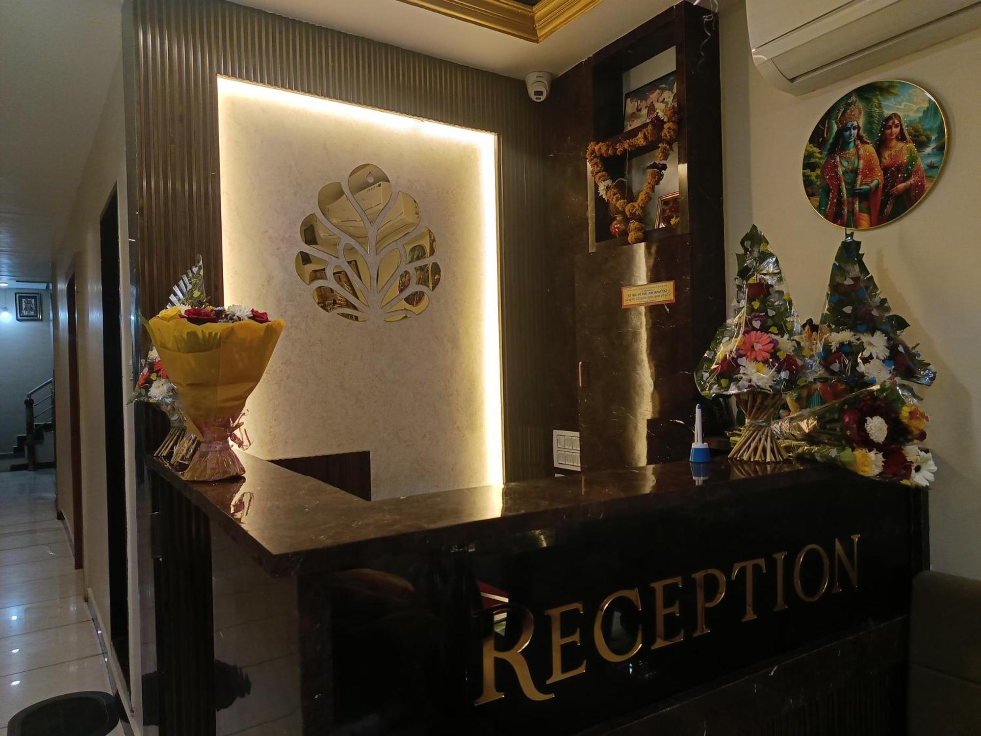 Shree Shyamraj Hotel Ujjain Eksteriør billede