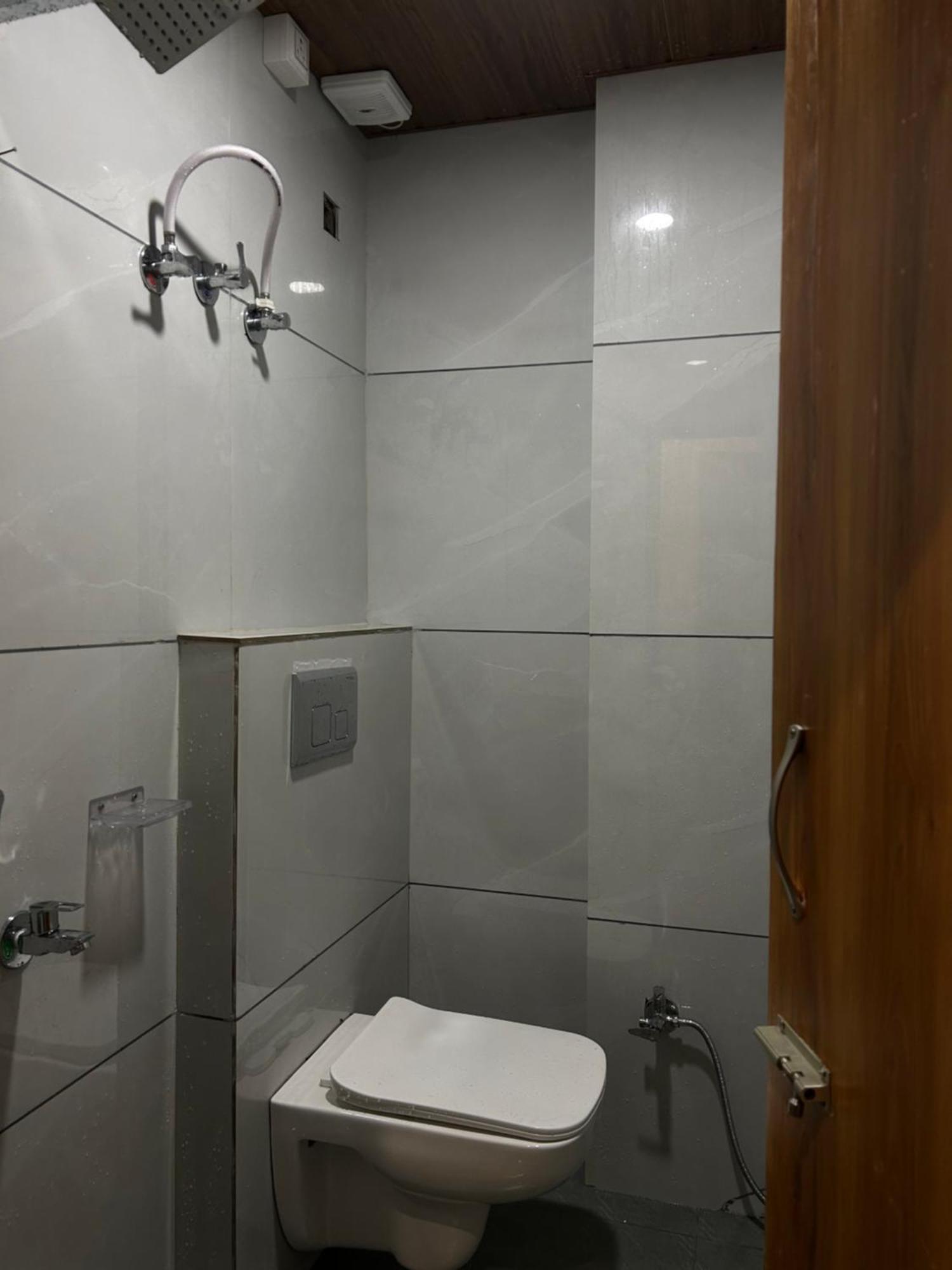Shree Shyamraj Hotel Ujjain Eksteriør billede
