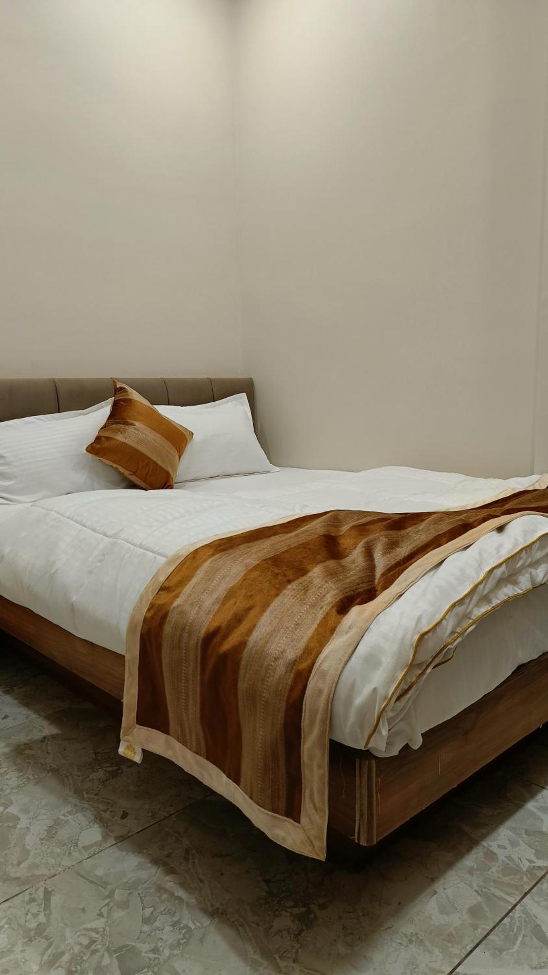 Shree Shyamraj Hotel Ujjain Eksteriør billede